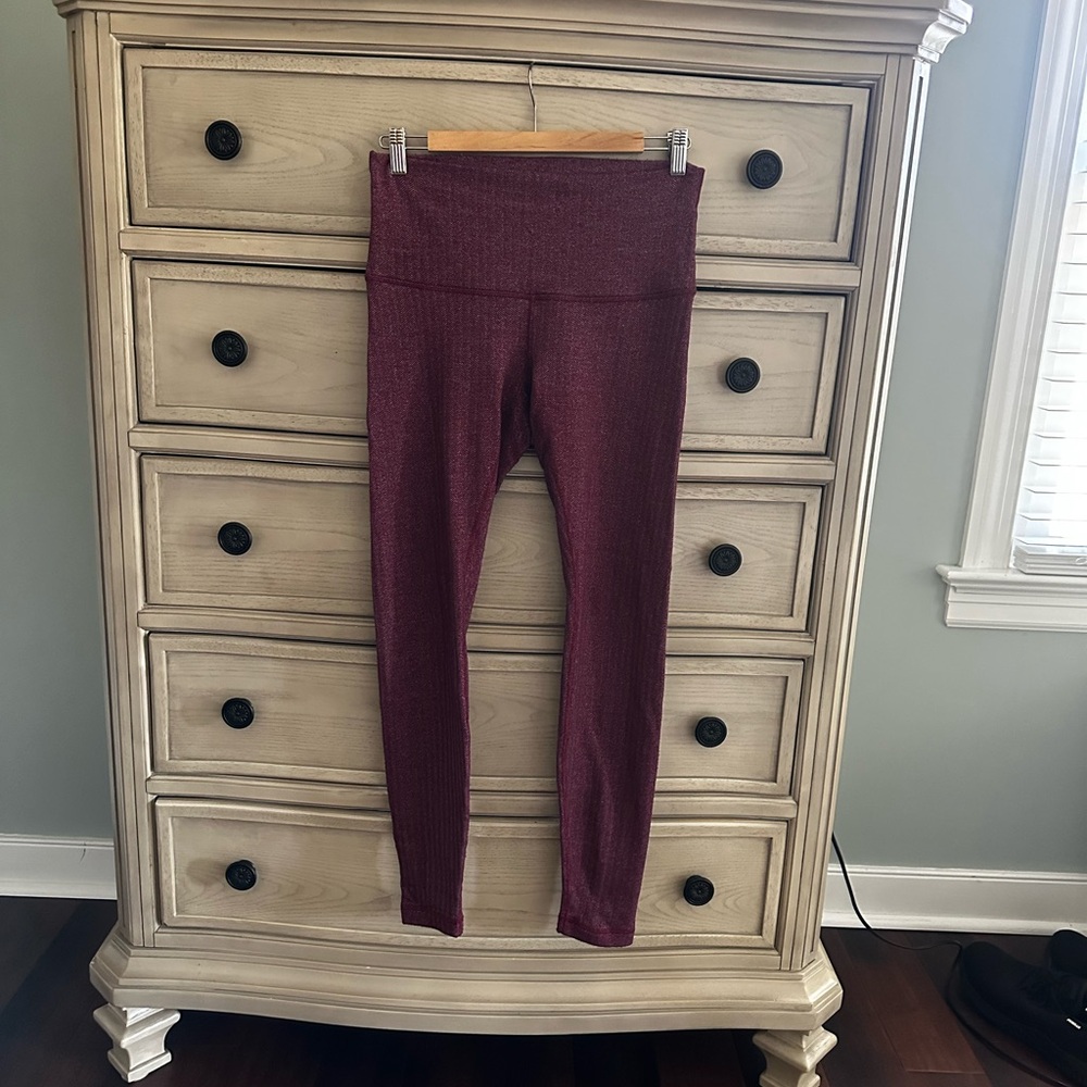 Lululemon Athletica active pants, women size 6 - Picture 4 of 4